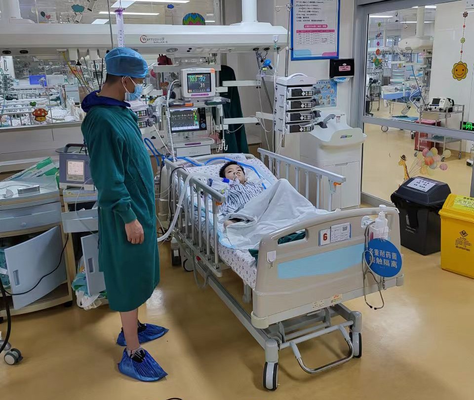 浦北县跨省救护车出租公司